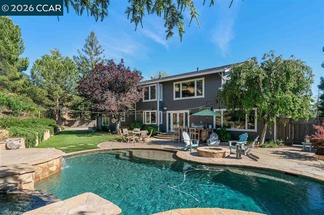 226 Arthur Ct, Danville, CA 94526