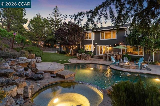 226 Arthur Ct, Danville, CA 94526