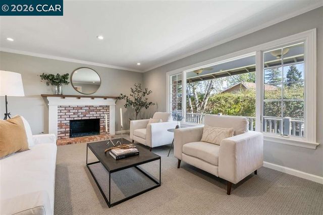 226 Arthur Ct, Danville, CA 94526