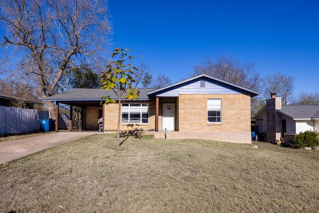 608 Rees St, Kerrville, TX 78028