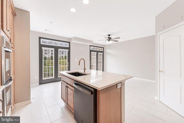 7198 LITTLE THAMES DR, Gainesville, VA 20155