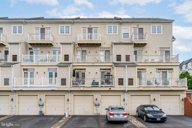 7198 LITTLE THAMES DR, Gainesville, VA 20155