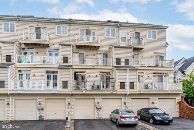 7198 LITTLE THAMES DR, Gainesville, VA 20155
