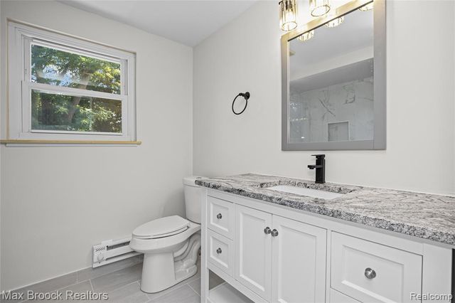 1874 Hopkins Drive, Wixom, MI 48393