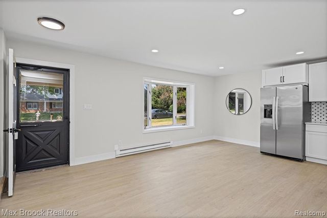 1874 Hopkins Drive, Wixom, MI 48393