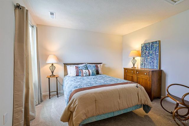 7183 Shady Brook Bend, Liberty Twp, OH 45044
