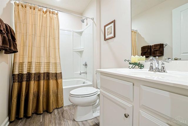 7183 Shady Brook Bend, Liberty Twp, OH 45044