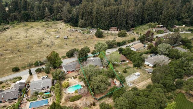 2769 Valencia Road, Aptos, CA 95003