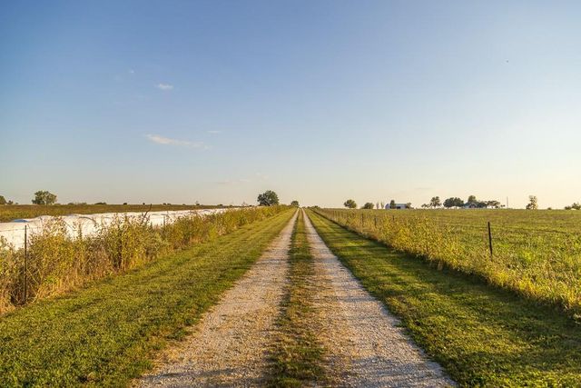 800 NW 950th Road, Blairstown, MO 64726