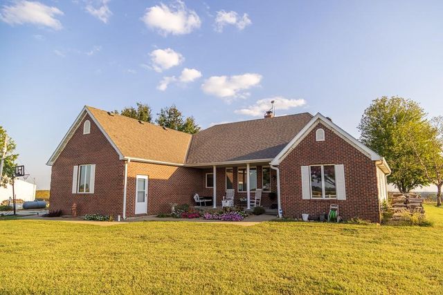 800 NW 950th Road, Blairstown, MO 64726