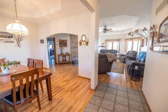 800 NW 950th Road, Blairstown, MO 64726