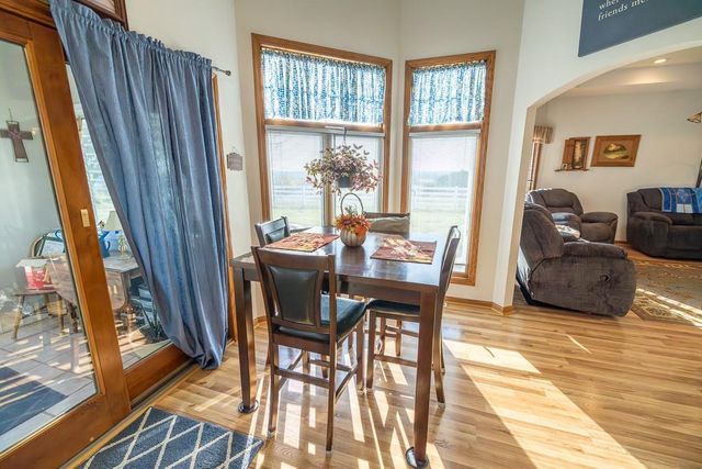 800 NW 950th Road, Blairstown, MO 64726