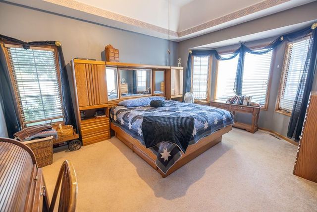 800 NW 950th Road, Blairstown, MO 64726