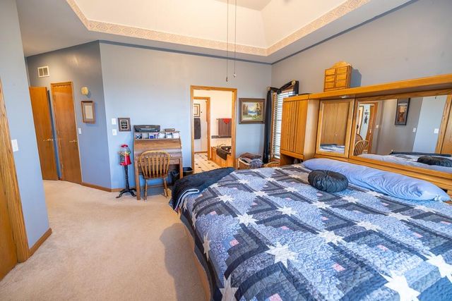 800 NW 950th Road, Blairstown, MO 64726