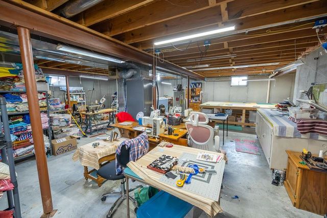 800 NW 950th Road, Blairstown, MO 64726