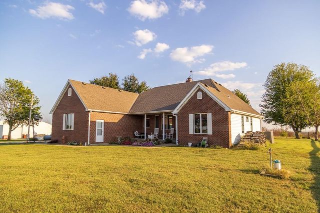 800 NW 950th Road, Blairstown, MO 64726