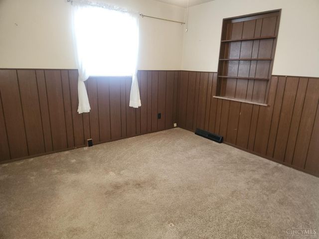 8146 Clough, Cincinnati, OH 45244