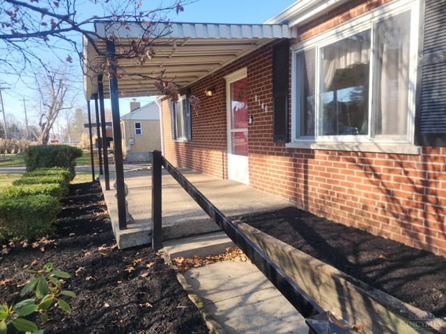 8146 Clough, Cincinnati, OH 45244