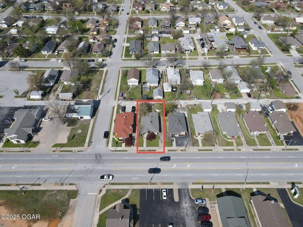 2922 S Main Street, Joplin, MO 64804