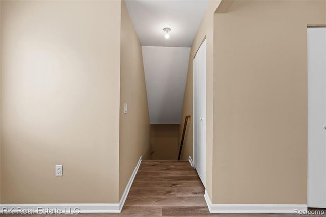 804 Brandon Avenue, Pontiac, MI 48340