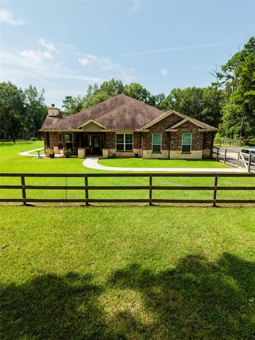 675 Somerset Trail, Point Blank, TX 77364