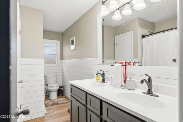 208 Claudie Ave, Elizabethtown, KY 42701