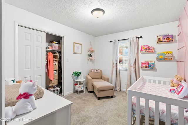 208 Claudie Ave, Elizabethtown, KY 42701