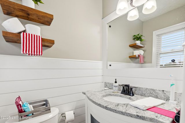 208 Claudie Ave, Elizabethtown, KY 42701