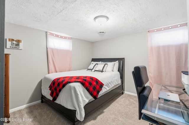 208 Claudie Ave, Elizabethtown, KY 42701