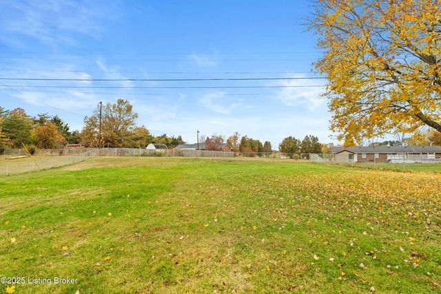 208 Claudie Ave, Elizabethtown, KY 42701