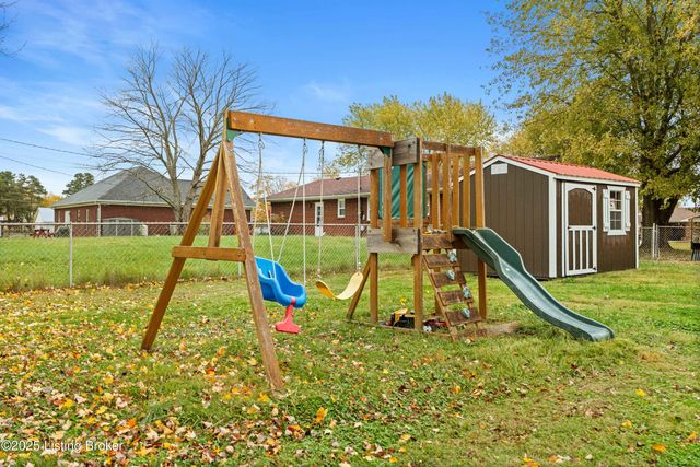 208 Claudie Ave, Elizabethtown, KY 42701