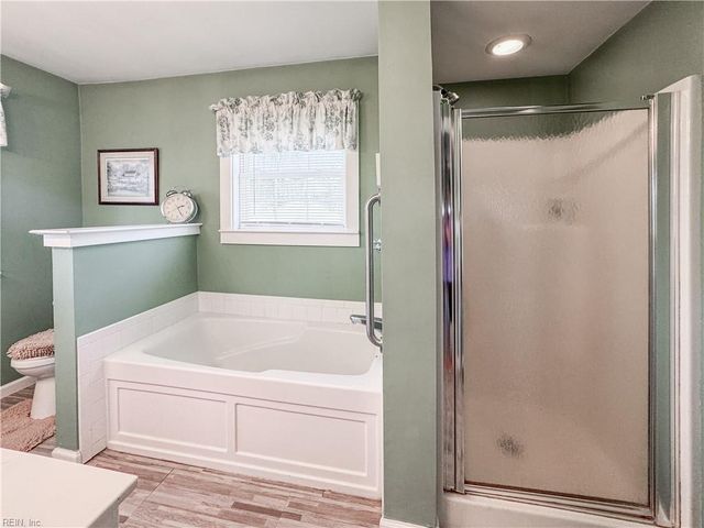 1912 Pleasant Ridge RD, Virginia Beach, VA 23457