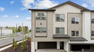 15201 35th Ave W #A4, Lynnwood, WA 98087