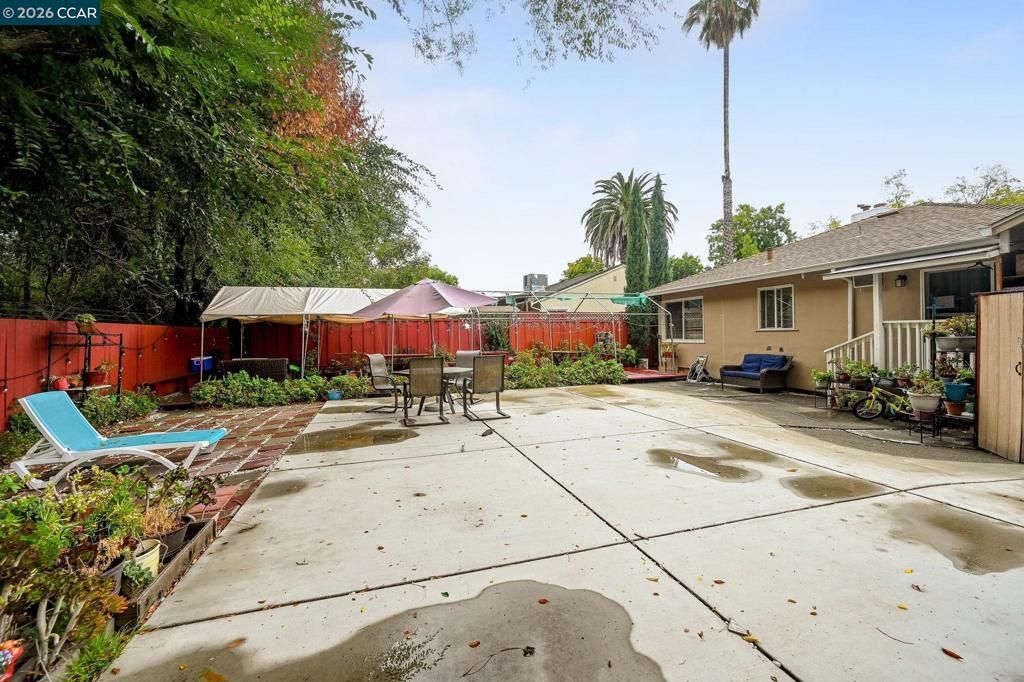 Image 16 of property listing at 1954 N 6Th St, Concord, CA 94519