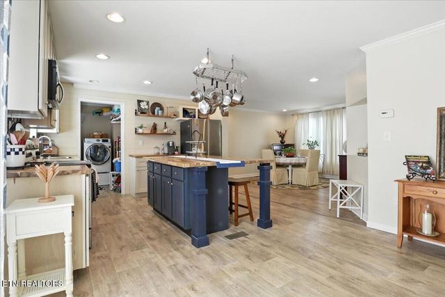 7409 Harmon Creek Lane, Knoxville, TN 37920