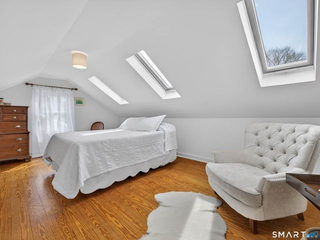 131 Norwood Avenue, New London, CT 06320