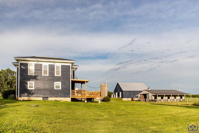 193 N 600 Rd, Overbrook, KS 66524