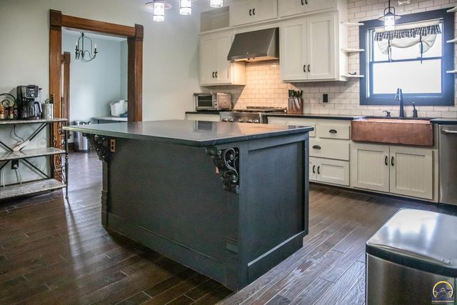 193 N 600 Rd, Overbrook, KS 66524