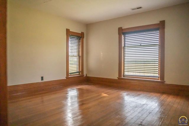 193 N 600 Rd, Overbrook, KS 66524
