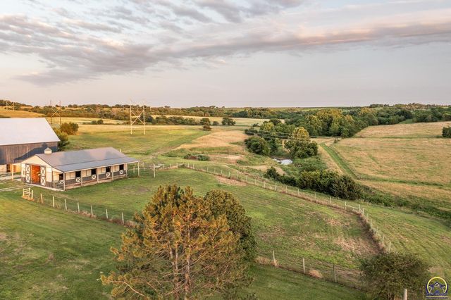 193 N 600 Rd, Overbrook, KS 66524