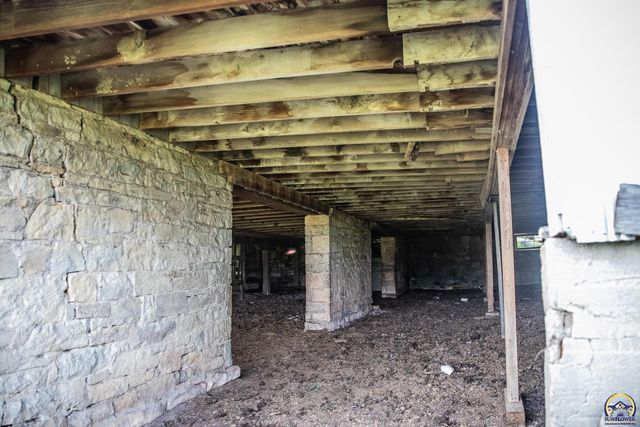 193 N 600 Rd, Overbrook, KS 66524