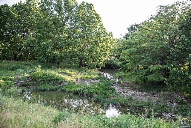 193 N 600 Rd, Overbrook, KS 66524