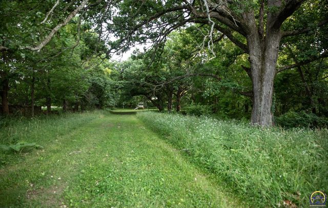 193 N 600 Rd, Overbrook, KS 66524
