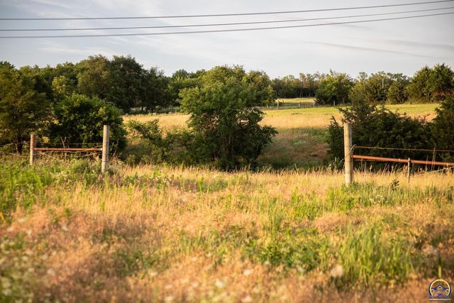 193 N 600 Rd, Overbrook, KS 66524