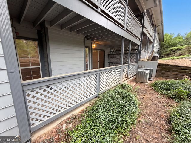 1128 Weatherstone Drive NE, Atlanta, GA 30324