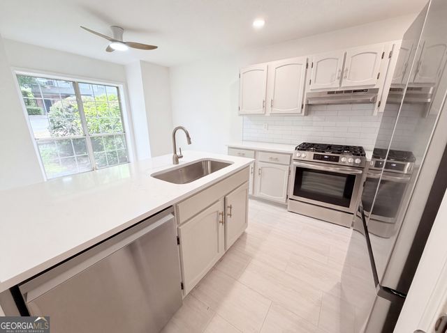 1128 Weatherstone Drive NE, Atlanta, GA 30324