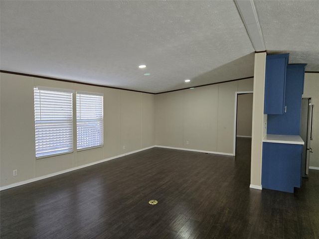 309 N Buffalo Ave, Cedar Park, TX 78613