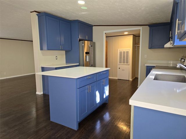 309 N Buffalo Ave, Cedar Park, TX 78613