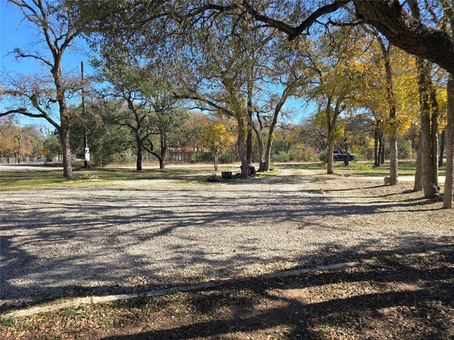 309 N Buffalo Ave, Cedar Park, TX 78613