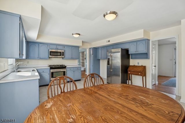 157 Grant Ave, New Providence Boro, NJ 07974